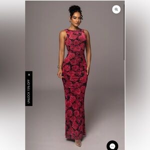 Backless Floral Maxi Dress